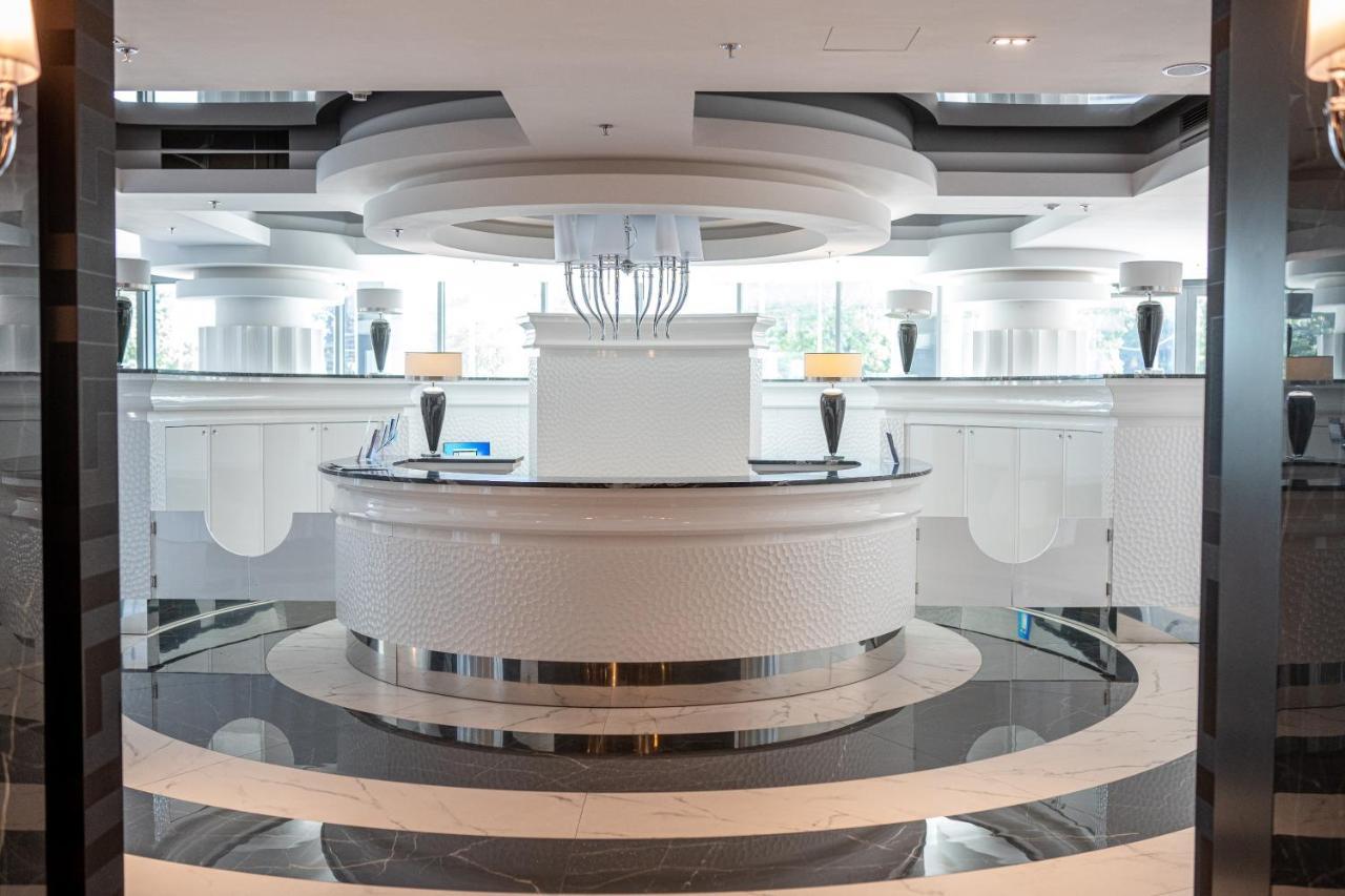 Hanza Tower Luxury 슈체친 외부 사진